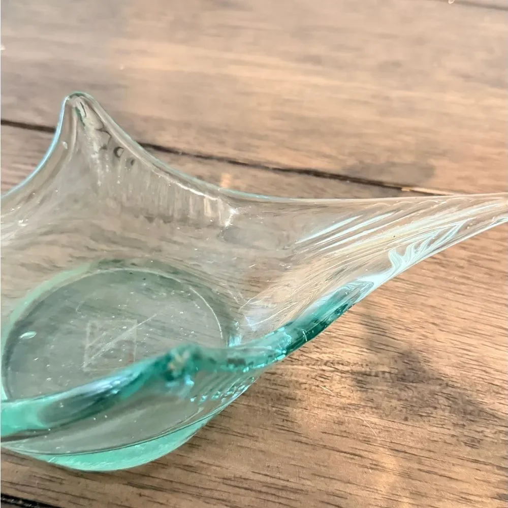 Murano Style Art Glass Swan Figurines Set of 2 Vintage Mid Century Decor